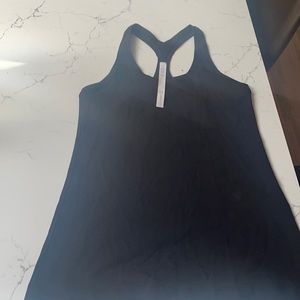 New with tags lulu tank size 10